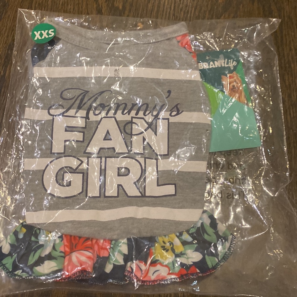 NWT Vibrant Life Dog Tank Dress Size XXS (Up to 10 pounds) “Mommy's Fan Girl” - Picture 7 of 9